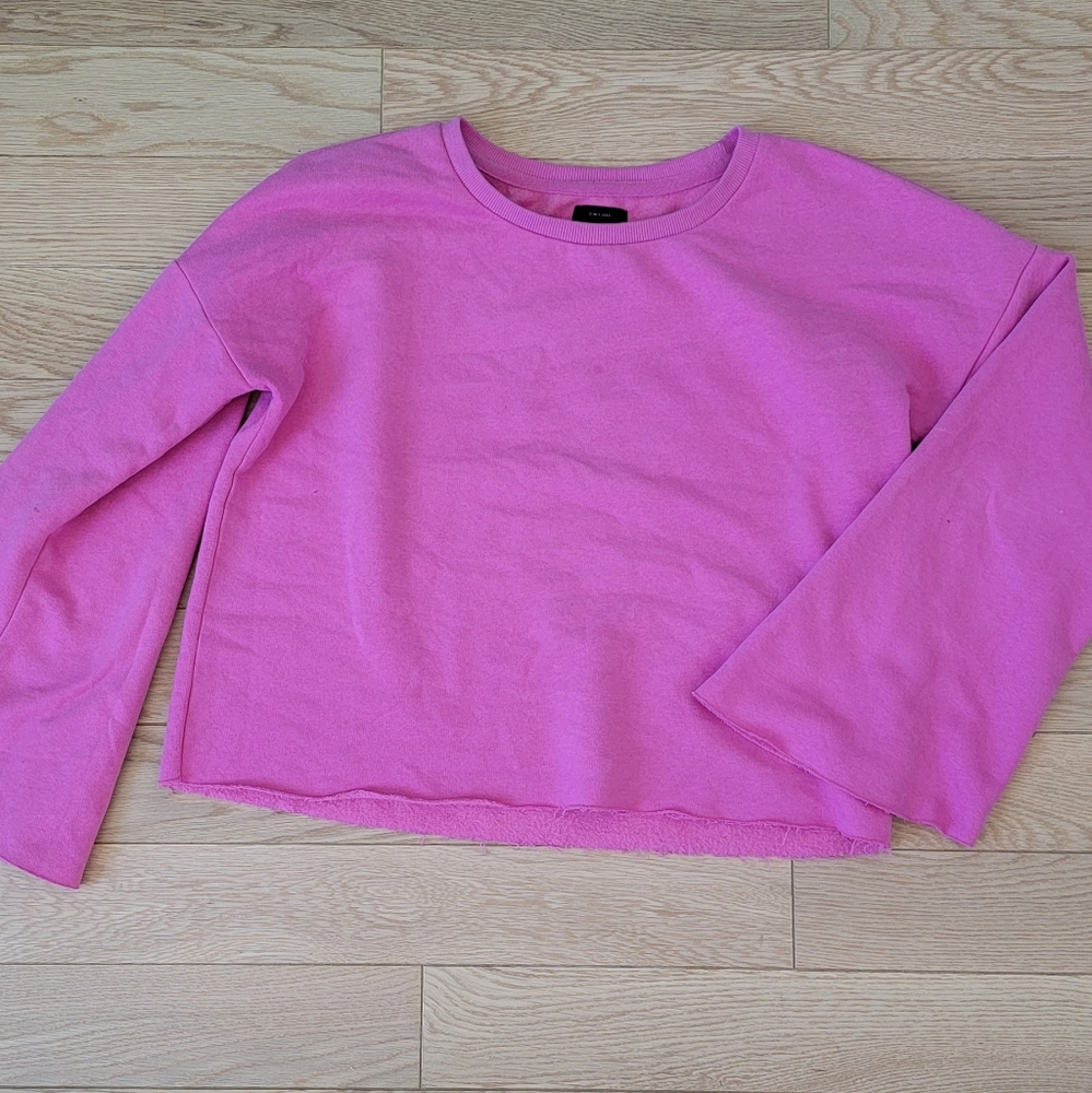 Bell sleeve sweatshirt